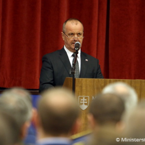 Zamestnanci rezortu obrany a profesionálni vojaci si pripomenuli Deň boja za slobodu a demokraciu