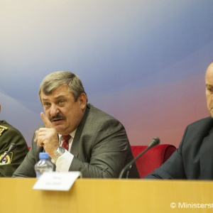 P. Gajdoš: Obrana a bezpečnosť nemôžu byť predmetom politického súboja