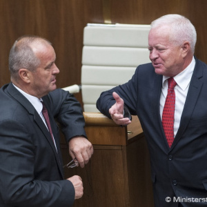 Slávnostné zasadnutie Národnej rady SR pri príležitosti 25. výročie prijatia Ústavy SR