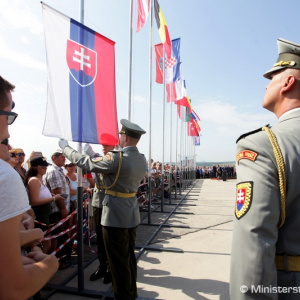 Obloha nad Sliačom bude dva dni patriť letcom, chýbať nebudú ani piloti vzdušných síl