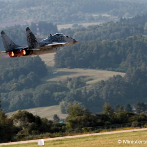 Obloha nad Sliačom bude dva dni patriť letcom, chýbať nebudú ani piloti vzdušných síl