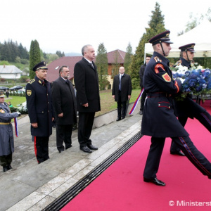 Minister Gajdoš si pripomenul Deň víťazstva nad fašizmom v prvej oslobodenej obci Kalinov