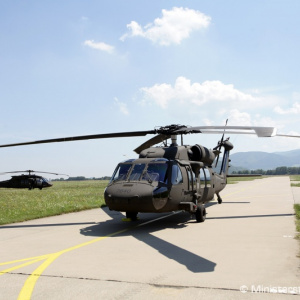 Minister Gajdoš odovzdal vzdušným silám prvé dva vrtuľníky Black Hawk