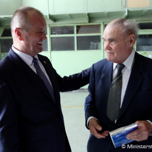 Minister Gajdoš odovzdal vzdušným silám prvé dva vrtuľníky Black Hawk