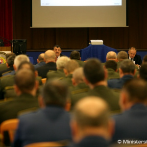 Vojaci hodnotili výcvikový rok 2016 a hovorili o prioritách na ďalší rok 