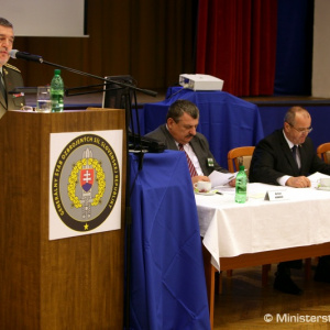 Vojaci hodnotili výcvikový rok 2016 a hovorili o prioritách na ďalší rok 