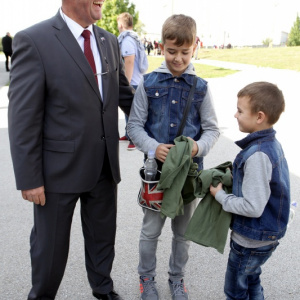 Minister Gajdoš privítal v Nitre vojakov po návrate z Cypru a Mali