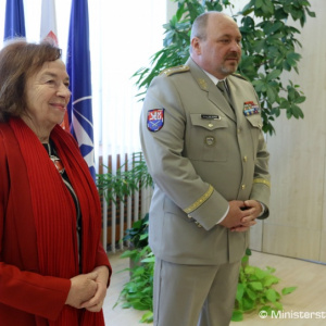 Minister Gajdoš rokoval s českou veľvyslankyňou L. Klausovou