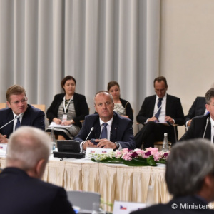 Ministri Gajdoš a Stropnický rokovali o spolupráci v rámci iniciatívy PESCO aj v zahraničných operáciách