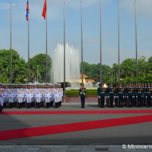 Slovensku sa črtá užšia spolupráca s Vietnamom v oblasti obrany, ministri podpísali memorandum