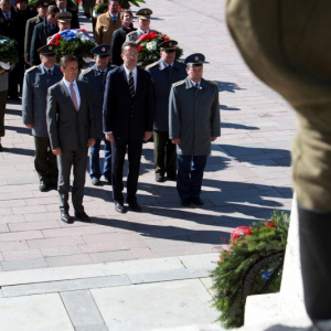 Minister Glváč si pripomenul výročie Karpatsko - duklianskej operácie